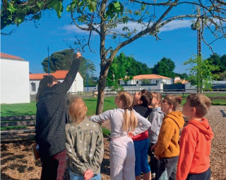 du-patrimoine-au-conte-stage-jeunes-public-toussaint-2025